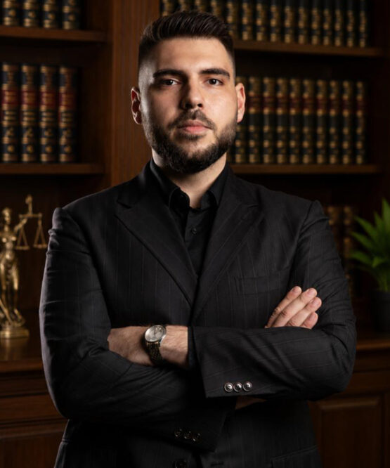 David Pădurariu, Avocat, Manea & Asociații